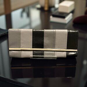 Vintage Y2K | Bonita | Black & Grey | Wide Striped | Clutch Handbag